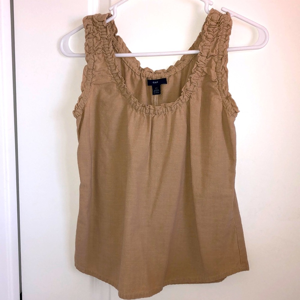 Gap Tank XS